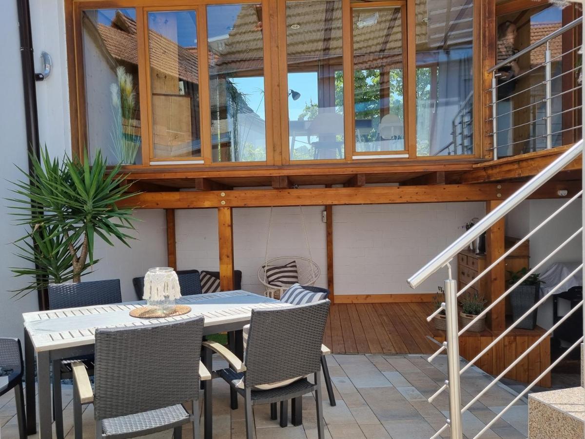 Ferienhaus Am Park Klingenmünster المظهر الخارجي الصورة